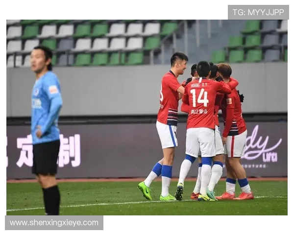 重庆足球队荣登速度排行榜第九名展现出色竞技实力与潜力