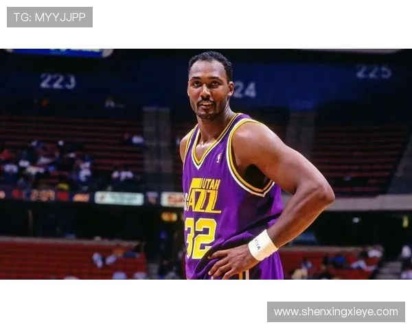 卡尔·马龙:篮球传奇背后的坚韧精神与不懈奋斗 卡尔·马龙:篮球传奇背后的坚韧精神与不懈奋斗