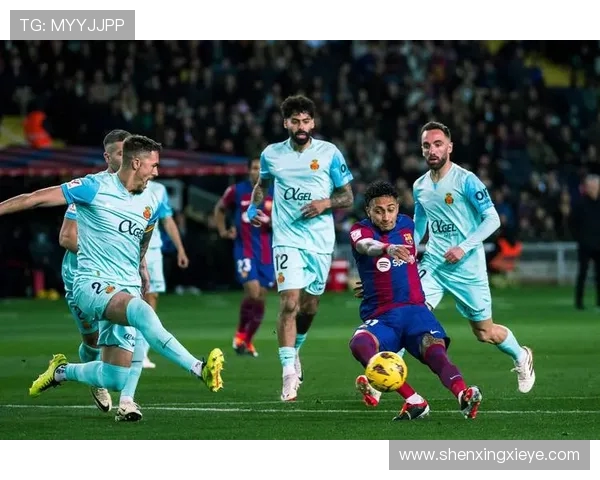 今天尤文图斯与巴萨的巅峰对决谁能笑到最后精彩赛事不容错过 今天尤文图斯与巴萨的巅峰对决谁能笑到最后精彩赛事不容错过