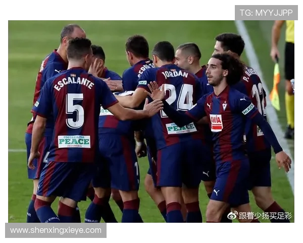 巴塞罗那与埃瓦尔精彩对决回顾分析及赛后亮点总结